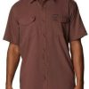 Columbia Men's Utilizer II Solid Short Sleeve Shirt (1577762)Utilizer II Solid Short Sleeve Shirt (1577762) brown Camisas hombre